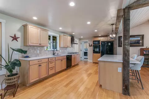 Kitchen - 61212 Obernolte Rd, Bend, OR 97701 photo 1 of 1