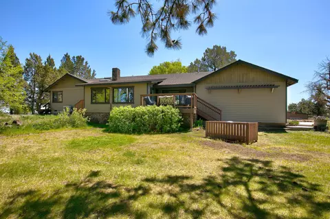 Exterior - 61212 Obernolte Rd, Bend, OR 97701 photo 6 of 17