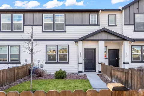 1226 NW Upas Pl, Redmond, OR 97756