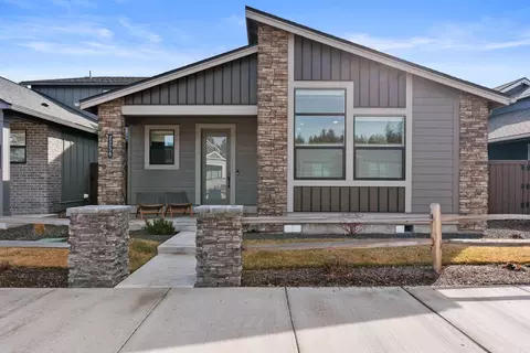 2256 NW Skyline Ranch Rd, Bend, OR 97703