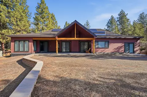 60449 Pima Rd, Bend, OR 97702