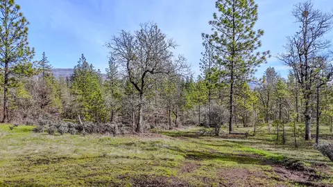 506 Greenleaf Dr, Eagle Point, OR 97524 photo 30