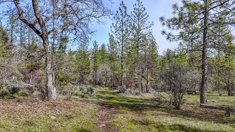 506 Greenleaf Dr, Eagle Point, OR 97524 photo 31