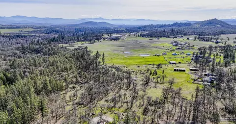 506 Greenleaf Dr, Eagle Point, OR 97524 photo 8