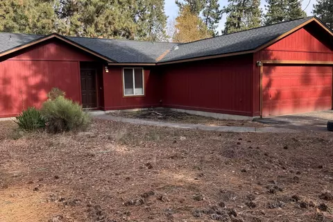 19282 Kiowa Rd, Bend, OR 97702