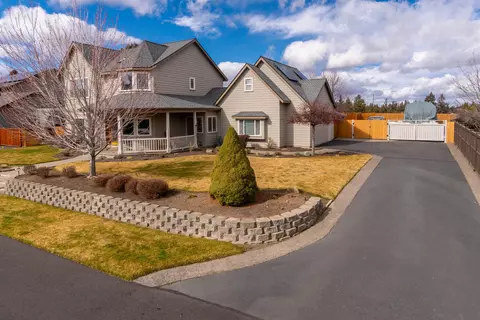 Exterior - 3343 NE Stonebrook Loop, Bend, OR 97701 photo 6 of 17