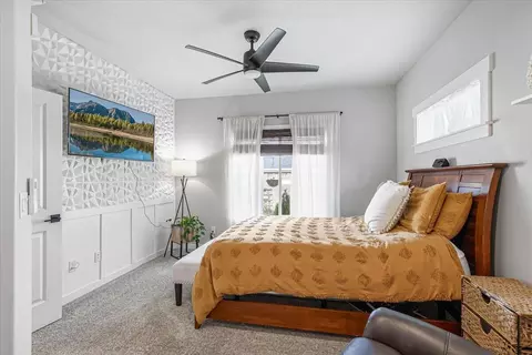 Bedroom - 248 Christopher Way, Talent, OR 97540 photo 2 of 4