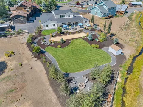 Exterior - 21483 Bunchgrass Ct, Bend, OR 97701 photo 21 of 25