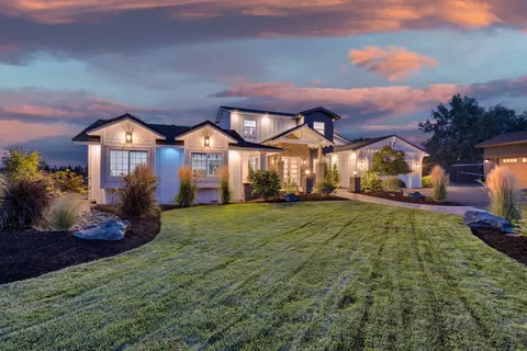 Exterior - 21483 Bunchgrass Ct, Bend, OR 97701 photo 2 of 25
