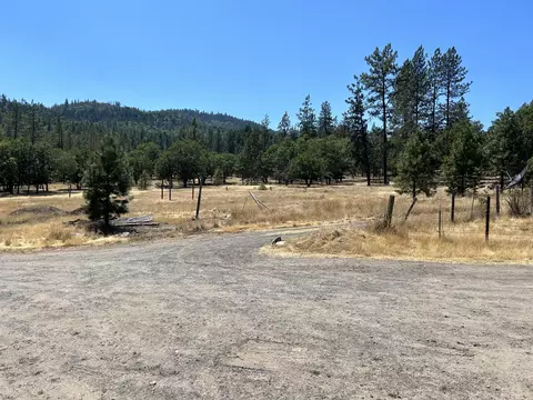 5845 Rhodes Ln, Eagle Point, OR 97524 photo 15