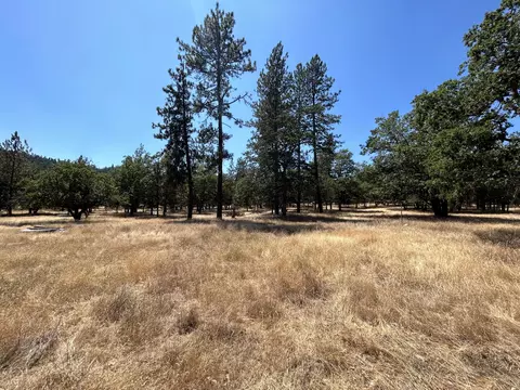 5845 Rhodes Ln, Eagle Point, OR 97524 photo 18