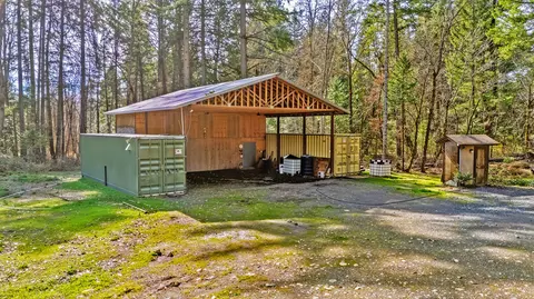 9439 Holland Loop Rd, Cave Junction, OR 97523 photo 17