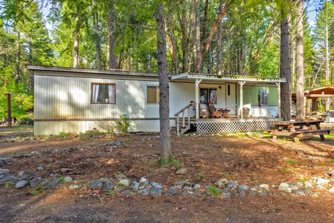 9439 Holland Loop Rd, Cave Junction, OR 97523 photo 12