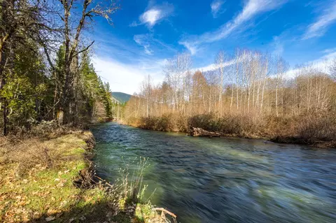 9439 Holland Loop Rd, Cave Junction, OR 97523 photo 11