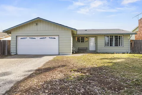2609 Berkeley St, Klamath Falls, OR 97601
