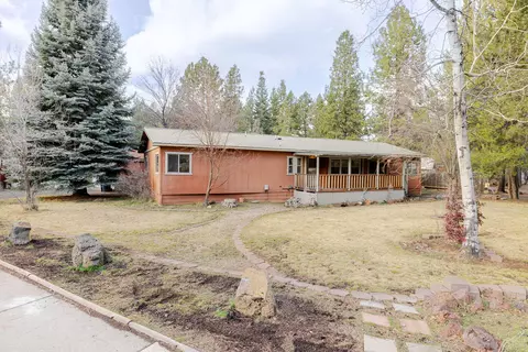 60887 Lodgepole Dr, Bend, OR 97702