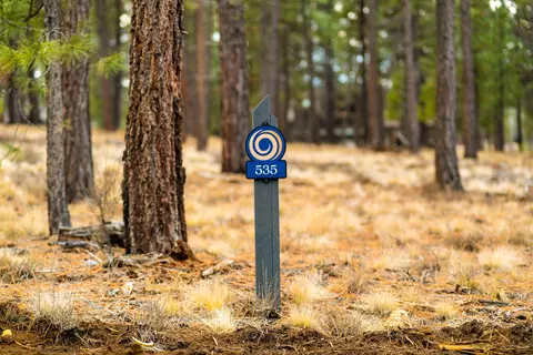 elk run drive, Bend, OR 97707