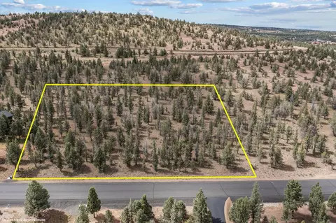 7318 SE Madison Ave, Prineville, OR 97754