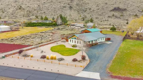 11588 SW Horny Hollow Trl, Terrebonne, OR 97760