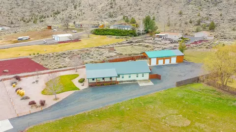 11588 SW Horny Hollow Trl, Terrebonne, OR 97760