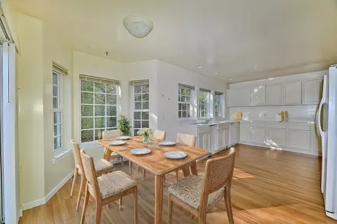 Dining - 1193 Greenview Dr, Cave Junction, OR 97523 photo 1 of 1