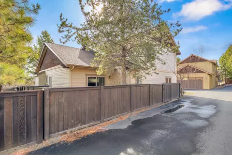 Exterior - 61429 Linton Loop, Bend, OR 97702 photo 9 of 9