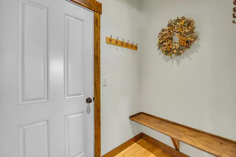 Entry Way - 61429 Linton Loop, Bend, OR 97702 photo 4 of 4