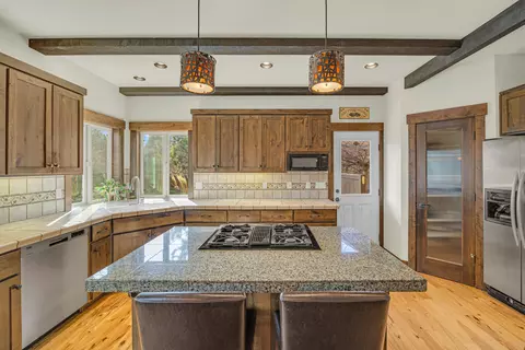 Kitchen - 61429 Linton Loop, Bend, OR 97702 photo 1 of 3