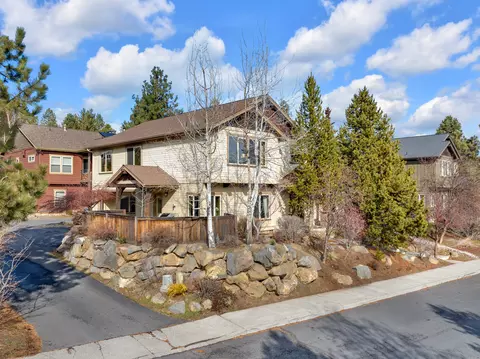 Exterior - 61429 Linton Loop, Bend, OR 97702 photo 2 of 9