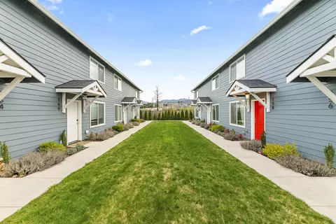 160 Northridge Ter, Medford, OR 97501
