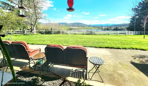 Exterior - 120 Hammel Rd, Eagle Point, OR 97524 photo 2 of 14