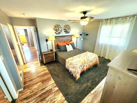 Bedroom - 120 Hammel Rd, Eagle Point, OR 97524 photo 2 of 3