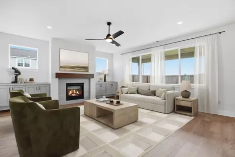 Living - 3923 NE Oakside Lp, Bend, OR 97701 photo 1 of 2