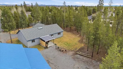 Exterior - 51475 Wheeler Rd, La Pine, OR 97739 photo 11 of 15