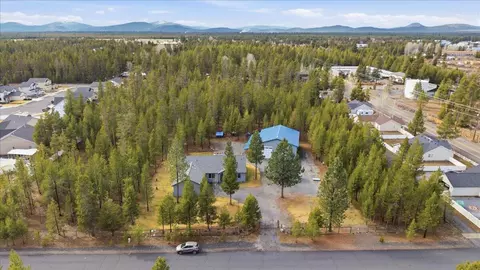View/Area - 51475 Wheeler Rd, La Pine, OR 97739 photo 2 of 6