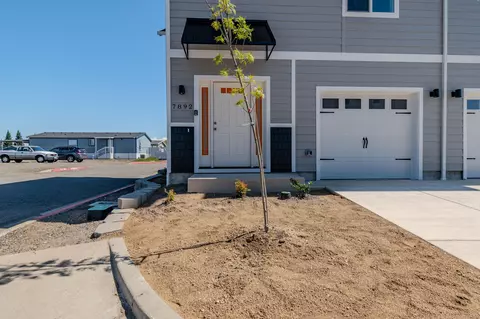 7892 28th St, White City, OR 97503
