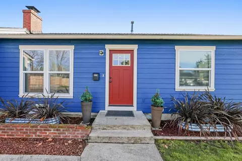 325 W Barnett Rd, Medford, OR 97501
