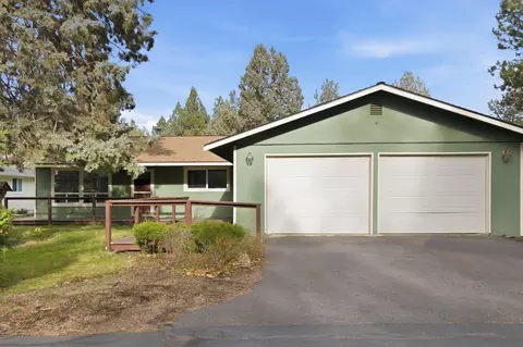 20754 Canterbury Ct, Bend, OR 97702