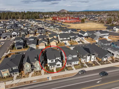 View/Area - 20506 Murphy Rd, Bend, OR 97702 photo 1 of 3