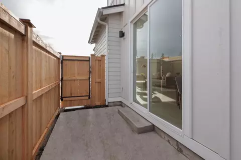 Exterior - 20506 Murphy Rd, Bend, OR 97702 photo 3 of 5
