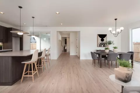 Dining - 20506 Murphy Rd, Bend, OR 97702 photo 1 of 2