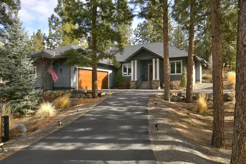 3508 NW Mccready Dr, Bend, OR 97703
