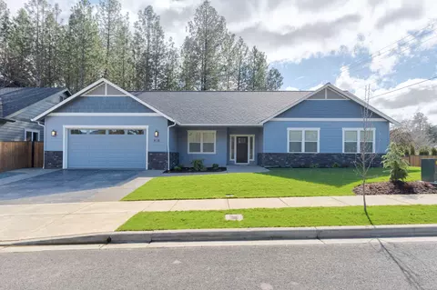 2571 Overland Dr #LOT 2, Grants Pass, OR 97527