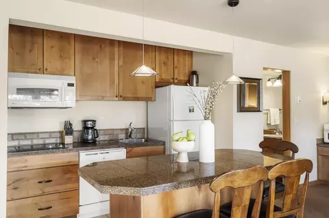 18575 SW Century Dr #2125, Bend, OR 97702