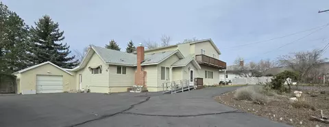 1614 Kane St, Klamath Falls, OR 97603