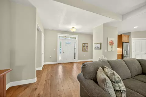 1407 Rustler Peak St, Central Point, OR 97502 photo 16