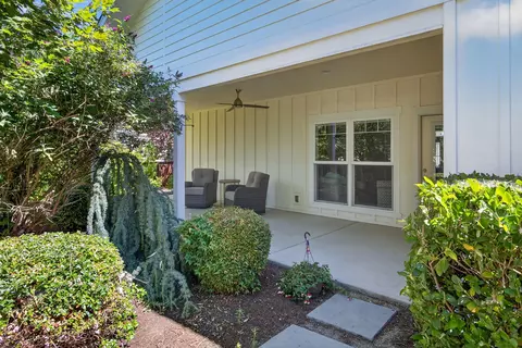1407 Rustler Peak St, Central Point, OR 97502 photo 7