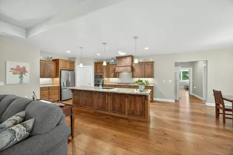 1407 Rustler Peak St, Central Point, OR 97502 photo 17