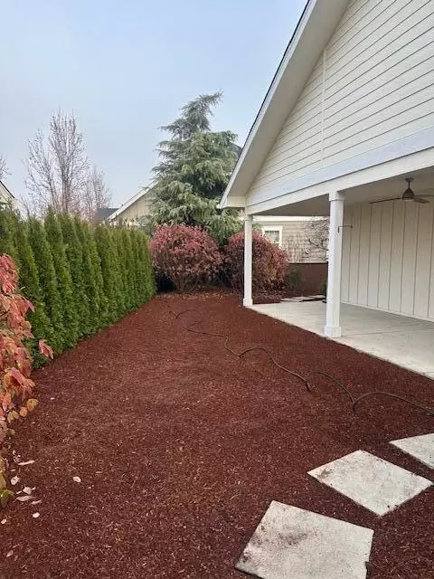 1407 Rustler Peak St, Central Point, OR 97502 photo 52