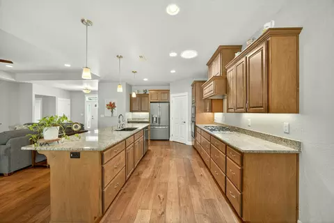 1407 Rustler Peak St, Central Point, OR 97502 photo 19
